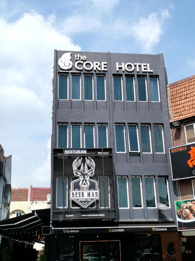 The Core Hotel Subang Jaya Exterior photo