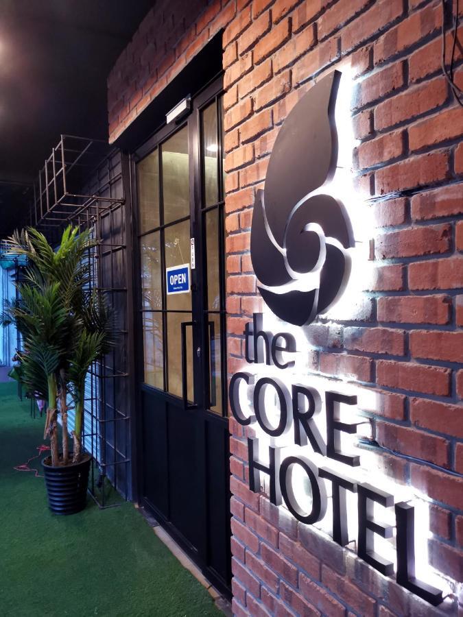 The Core Hotel Subang Jaya Exterior photo